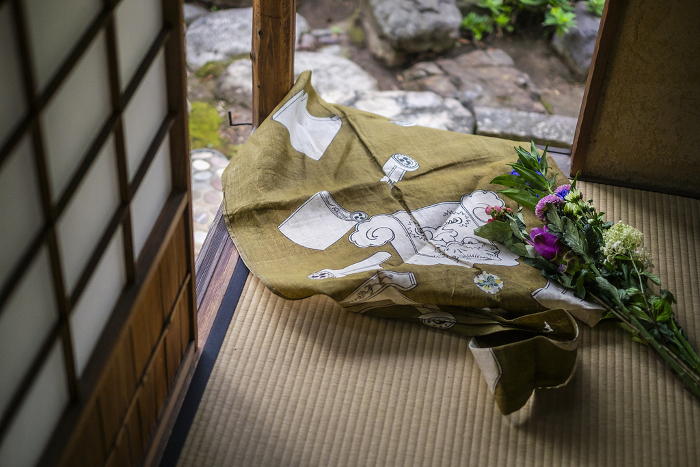Edo Period Kimono and Japanese Garden