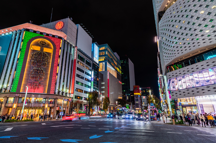 Tokyo Ginza, 4-chome intersection at night