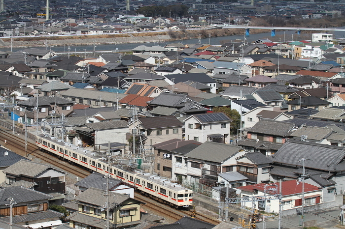 Sanyo Electric Railway, Tsumaga Station area
