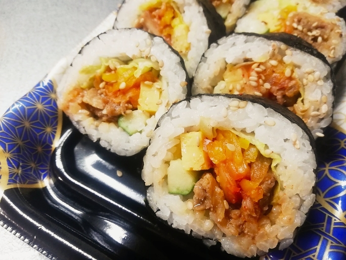 Delicious kimba-style futomaki sushi