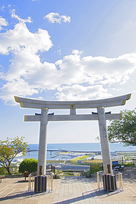Torii gate of Kashima Mikoshi Shrine, Hiyoriyama, Ishinomaki
