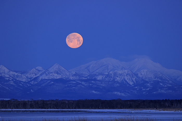 Hokkaido: Full Moon and Mountain Range