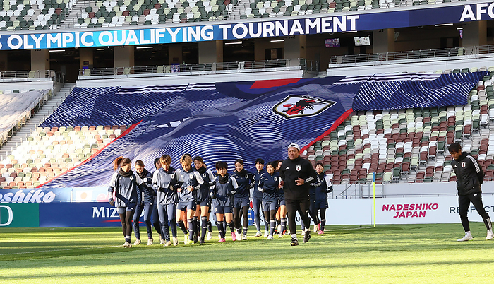 Women s Soccer: Asian Final Qualifying Round for the Paris Olympics   Japan s Preparation for the 2nd Round  Japan Women s National Soccer Team Practice The eleven working out during practice  Photo by Kentaro Nishiumi  Photo date: 20240227