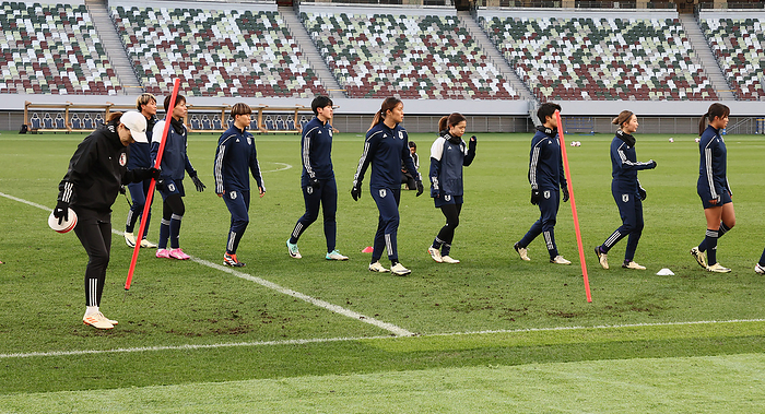 Women s Soccer: Asian Final Qualifying Round for the Paris Olympics   Japan s Preparation for the 2nd Round  Japan Women s National Soccer Team Practice The eleven members of the Japan Women s National Soccer Team sweat during practice while the team staff takes care of the rough pitch  Photo by Kentaro Nishiumi  Photo date: 20240227