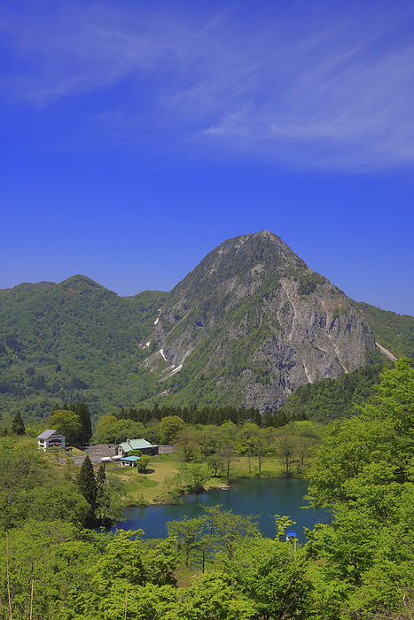 Takanami Pond and Mt. Myojo in fresh green Niigata Prefecture