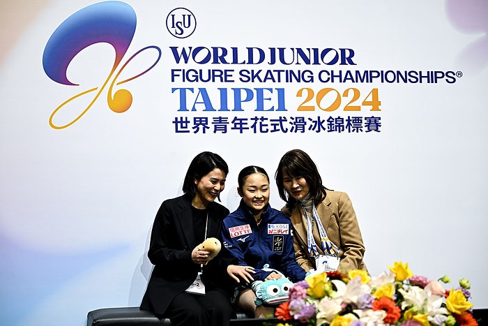 ISU World Junior Figure Skating Championships 2024 Mao SHIMADA  JPN , at Kiss   Cry, during Junior Women Free Skating, at the ISU World Junior Figure Skating Championships 2024, at Taipei Arena, on March 1, 2024 in Taipei City, Taiwan.  Photo by Raniero Corbelletti AFLO 