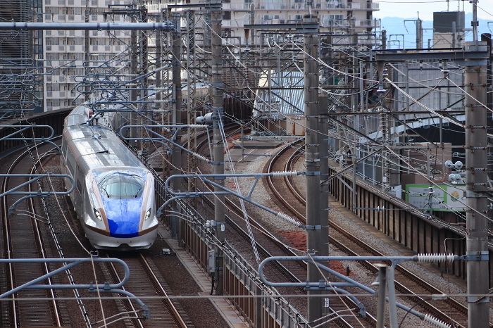 Tohoku and Joetsu Shinkansen bullet trains dash toward Tokyo