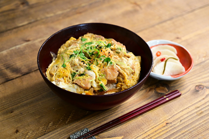 chicken and egg on rice