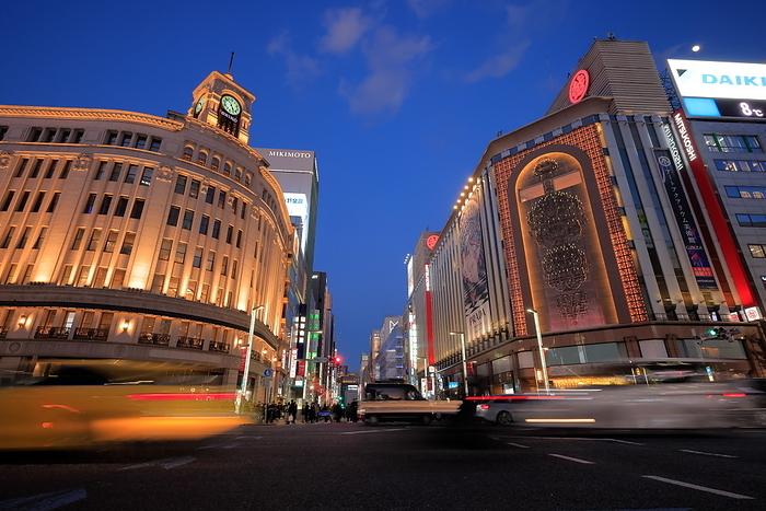 Night view of Ginza 4-chome intersection, Tokyo