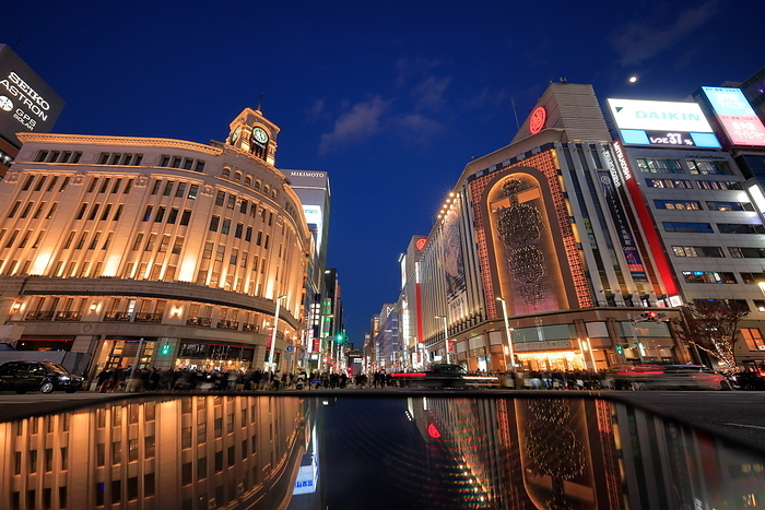Night view of Ginza 4-chome intersection, Tokyo