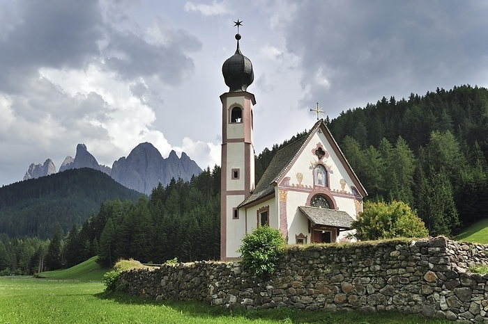 The chapel Sankt Johann at Val di Funes, Villnösstal, Dolomites, Italy, Europe, by alimdi / Arterra