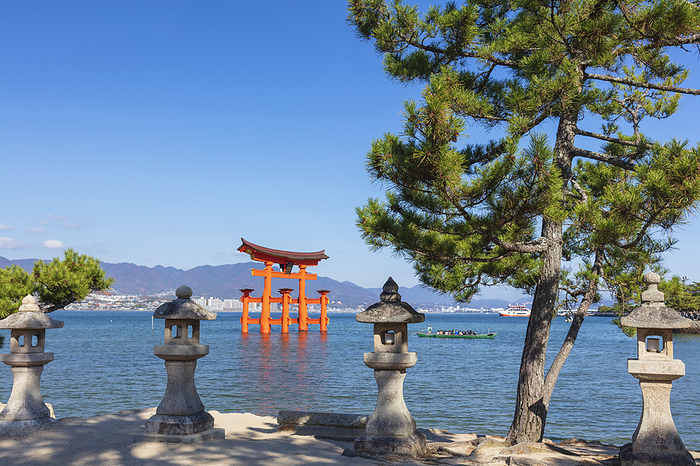 Otorii (Grand Gate) of Itsukushima Shrine, Hiroshima Prefecture