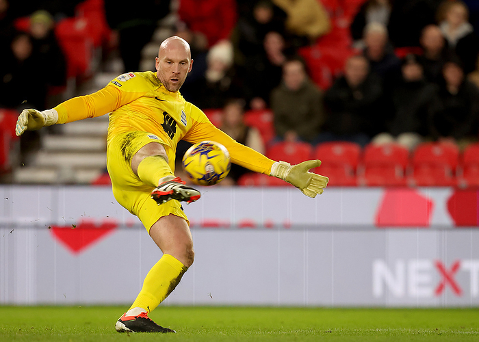 Stoke City v Birmingham City   Sky Bet Championship  John Ruddy, goalkeeper of Birmingham City kicking the ball during the Sky Bet Championship match between Stoke City and Birmingham City at Bet365 Stadium on January 20, 2024 in Stoke on Trent, United Kingdom.   WARNING  This Photograph May Only Be Used For Newspaper And Or Magazine Editorial Purposes. May Not Be Used For Publications Involving 1 player, 1 Club Or 1 Competition Without Written Authorisation From Football DataCo Ltd. For Any Queries, Please Contact Football DataCo Ltd on  44  0  207 864 9121