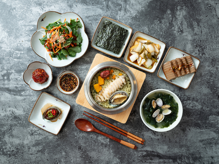 Abalone rice set meal Han-Shoku image