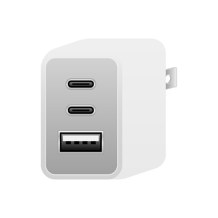 White USB charger_USBType-C 2 port & USB Type A 2.0 1 port