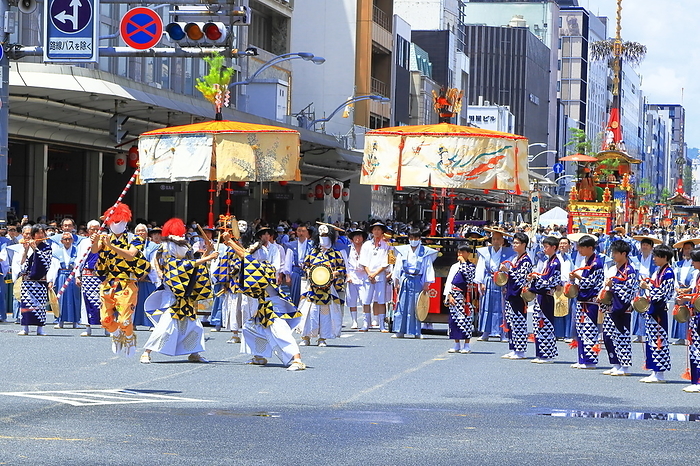 Aya Umboko floats in the Gion Festival Yamaboko Junko procession Kyoto City, Kyoto Prefecture Taken at Shijo Kawaramachi intersection