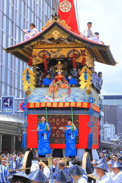 Hoshokaboko floats in the Gion Festival Yamaboko Junko procession Kyoto City, Kyoto Prefecture Taken at Shijo Kawaramachi intersection