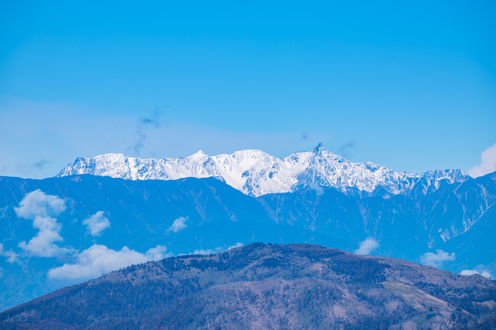 Hotaka mountain range and Yarigatake (Mt. Yarigatake) seen from Kurumayama, Nagano Prefecture