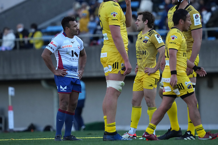 2023 24 Japan Rugby League One Sungoliath s Nicolas Sanchez greets wth Liners  Will Genia after the 2023 24 Japan Rugby League One match between Tokyo Suntory Sungoliath and Hanazono Kintetsu Liners at Prince Chichibu Memorial Stadium in Tokyo, Japan on March 9, 2024.  Photo by AFLO 