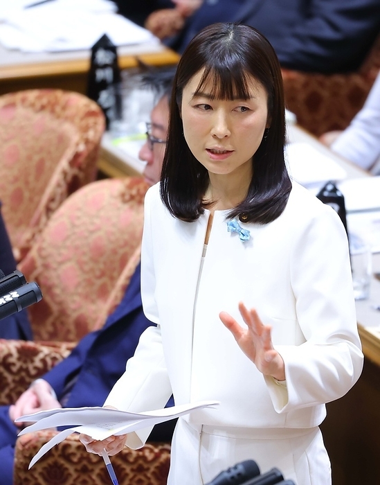 Budget Committee of the House of Councillors House of Councillors Budget Committee Intensive Discussion  Fumika Shiomura, Constitutional Democratic Party of Japan