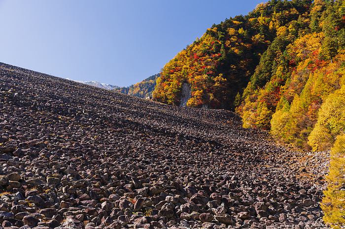 Autumn in Takase Valley, Nagano Prefecture Autumn in Central Mountain National Park