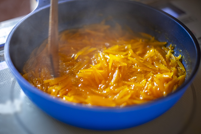 Making marmalade