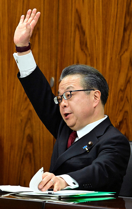 Political Fund Issues: Political Ethics Examination Committee in the House of Councillors Former LDP Secretary General Hiroshige Seko defends himself at the Upper House Political Ethics Examination Committee, 10:25 a.m., March 14, 2024, in the Diet.