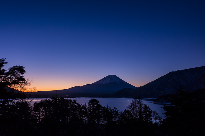 Fuji at Dawn (Motosuko)