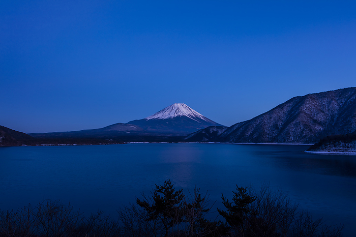 Mt. Dawn Fuji (Motosuko)