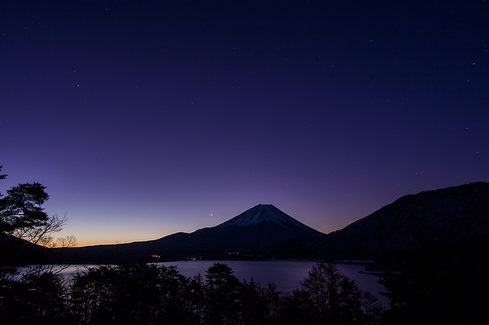 Fuji at Dawn (Motosuko)