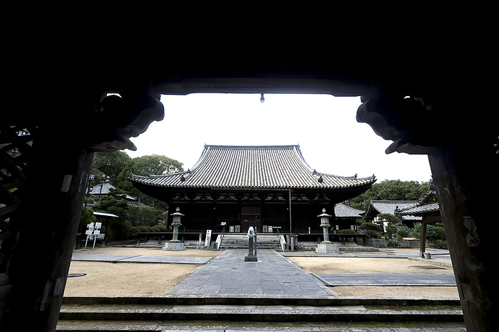 The main hall of the temple, a national treasure, from Niomon Gate of No. 52 Taisanji Temple 88 sacred places in Shikoku