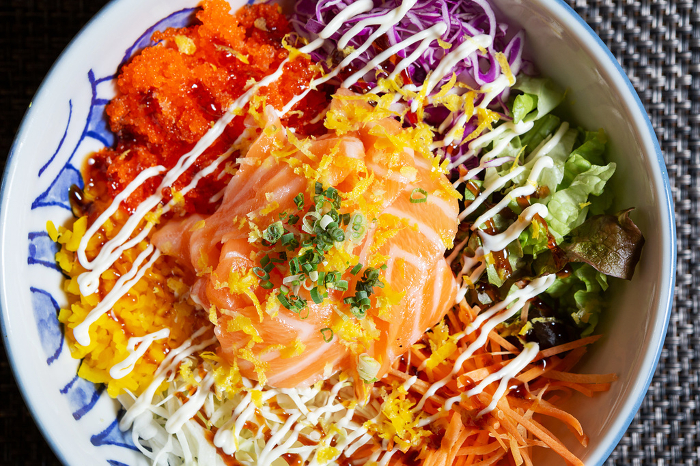 Salmon Rice Bowl with Various Vegetables