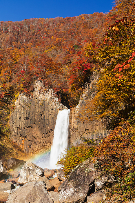 Naenadaki Waterfall, Niigata Prefecture Waterfalls on the border of prefectures