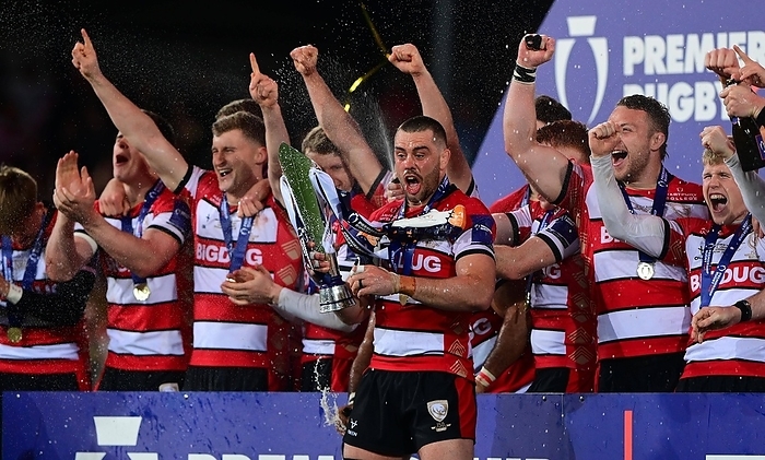 Gloucester Rugby v Leicester Tigers, Gloucester, UK 15 Mar 2024 Lewis Ludlow, Captain of Gloucester Rugby celebrates as  Gloucester Rugby v Leicester Tigers, Gloucester, UK 15 Mar 2024 Lewis Ludlow, Captain of Gloucester Rugby celebrates as he lifts the Premiership Rugby Cup during the Premiership Rugby Cup Final match between Gloucester Rugby and Leicester Tigers at Kingsholm Stadium on March 15th, 2024 in Gloucester, England. Photo by Tom Sandberg PPAUK Gloucester Kingsholm Stadium GBR Copyright: xTomxSandberg PPAUKx PPA 099048