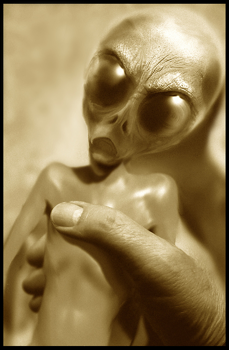 Captured alien, conceptual image Captured alien, conceptual image., by DETLEV VAN RAVENSWAAY SCIENCE PHOTO LIBRARY