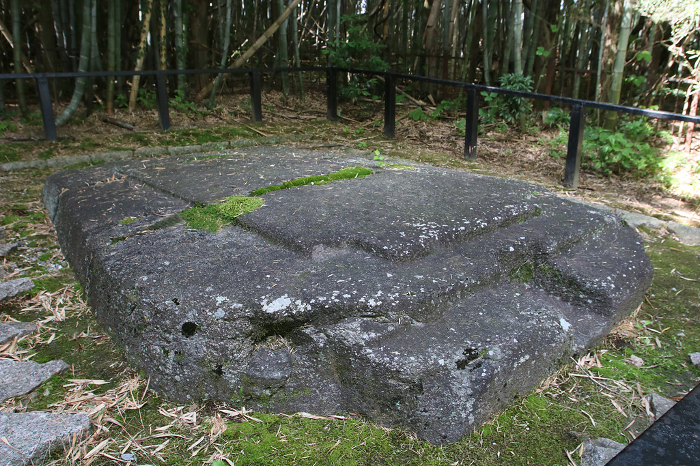 Asuka Village, Nara Prefecture, Oni no Yukikakushi (mound of the tomb of Emperor Kinmei)