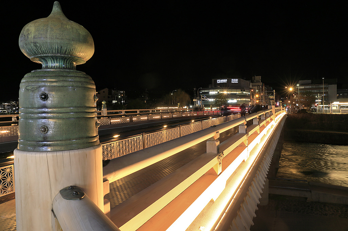 Illuminated Sanjo Ohashi Bridge, Kyoto Sanjo Ohashi Bridge is illuminated from March 1, 2024.