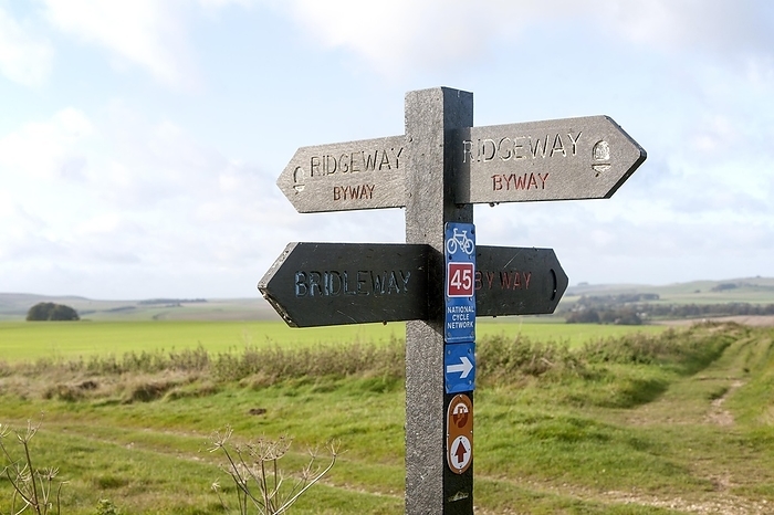 United Kingdom Direction arrow signs on the prehistoric Ridgeway long distance route way, near Overton Hill, Marlborough Downs, Wiltshire, England, UK, by Ian Murray