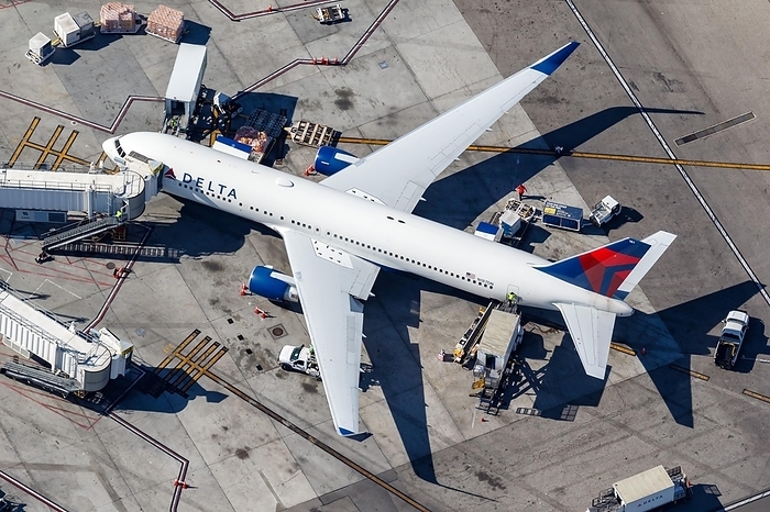 America A Boeing 767 300  ER  aircraft of Delta Air Lines with registration N187DN at Los Angeles Airport, USA, North America, by Markus Mainka