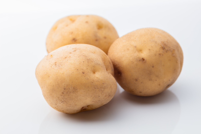 potato (Solanum tuberosum)