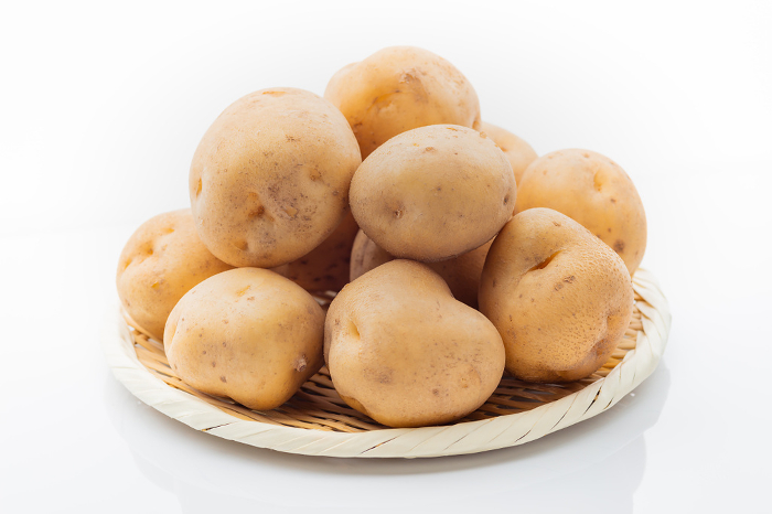 potato (Solanum tuberosum)