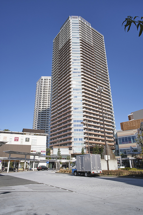 View in front of Musashikoyama Station, taken in 2024 Tower condominium March 2024 Shinagawa ku, Tokyo
