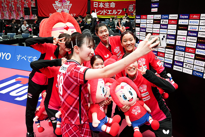 2023 24 T.LEAGUE Nippon Life Red Elf team group  Red Elf  MARCH 23, 2024   Table Tennis :. 2023 24 Nojima T.LEAGUE Semi Final between Nippon Life Red Elf   Nippon Paint Mallets at Yoyogi National Stadium 2nd Gymnasium,Tokyo, Japan.  Photo by T.LEAGUE AFLO SPORT 