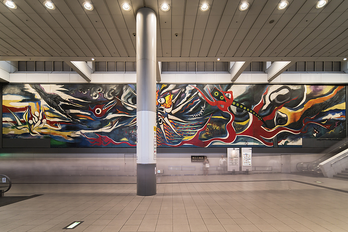 Shibuya Station, Tokyo: Taro Okamoto s giant mural  Myth of Tomorrow Hall of SHIBUYA station leading to the Inokashira line and whose wall is decorated with a giant fresco about the atomic experience of Hiroshima called Myth of Tomorrow painted by Okamoto Taro in 1969.