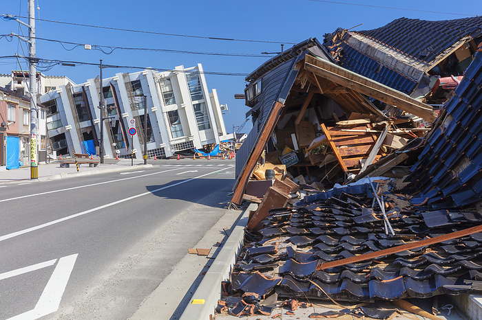 Noto Peninsula Earthquake, Ishikawa Prefecture Collapsed houses and buildings