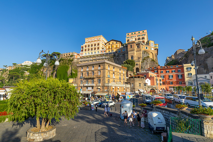Excelsior Vittoria Hotel and other accommodation, Sorrento, Amalfi Coast, UNESCO World Heritage Site, Bay of Naples, Campania, Italy, Europe Excelsior Vittoria Hotel and other accommodation, Sorrento, Bay of Naples, Campania, Italy, Mediterranean, Europe, by John Guidi