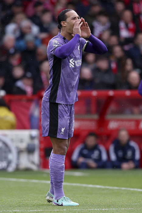 Nottingham Forest v Liverpool FC   Premier League Virgil van Dijk of Liverpool shouts during the Premier League match between Nottingham Forest and Liverpool FC at City Ground on March 2, 2024 in Nottingham, England.   WARNING  This Photograph May Only Be Used For Newspaper And Or Magazine Editorial Purposes. May Not Be Used For Publications Involving 1 player, 1 Club Or 1 Competition Without Written Authorisation From Football DataCo Ltd. For Any Queries, Please Contact Football DataCo Ltd on  44  0  207 864 9121