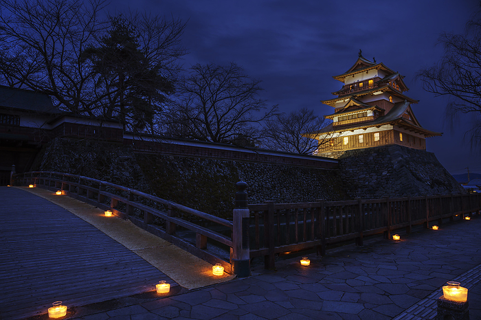 Ice candles and Takashima Castle