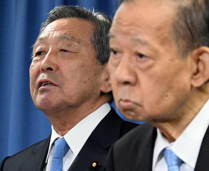 Former Minister of Economy, Trade and Industry Mikio Hayashi speaks at a press conference held by former LDP Secretary General Toshihiro Nikai. Former LDP Secretary General Toshihiro Nikai  front right  speaks at a press conference held by former LDP Minister of Economy, Trade, and Industry Mikio Hayashi at the party s headquarters in Tokyo, March 25, 2024, 10:38 a.m. Photo by Mikie Takeuchi.