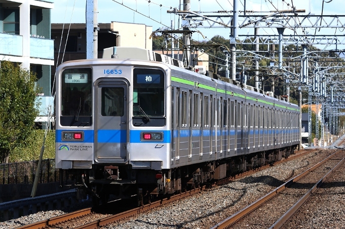 Tobu] Type 10030 (Noda Line: Nagareyama Otakanomori Station)